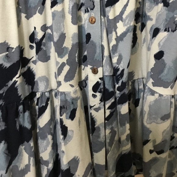 Wonderly Blue XL Knit Tiered Shirt~Button-up Front - Picture 3 of 6